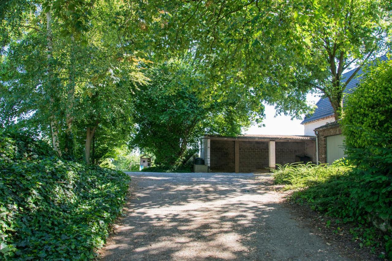 B&B De Oude Winning Riemst Exterior photo