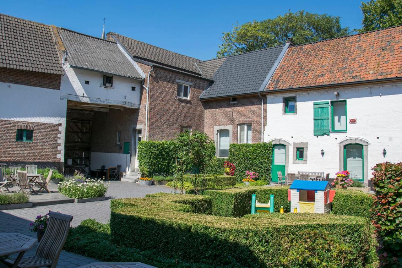 B&B De Oude Winning Riemst Exterior photo